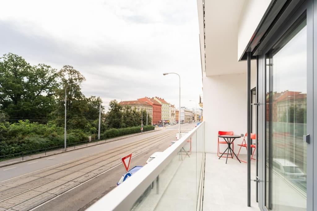 City Park Apartment - Brno Eksteriør billede